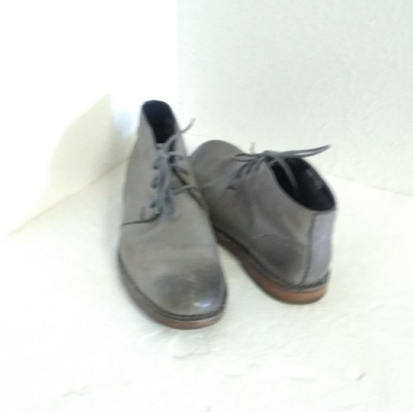 Cole Haan Glenn Gray Leather Ankle Boots. - Picture 4 of 8
